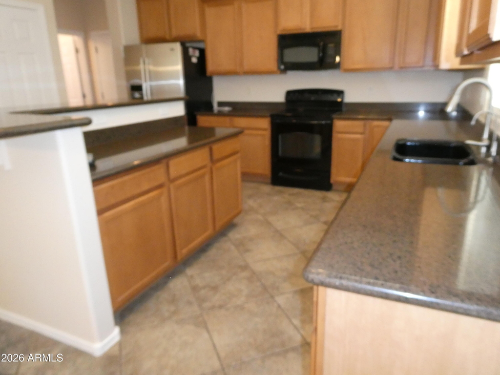 9184 W Meadow Drive - Photo 3