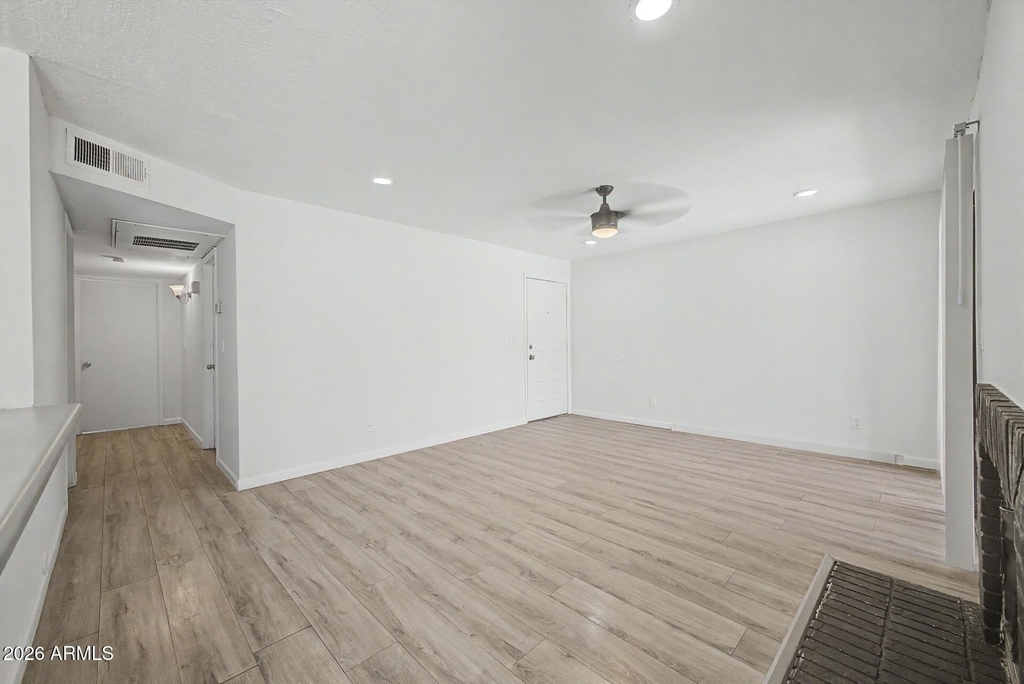 5236 W Peoria Avenue - Photo 7
