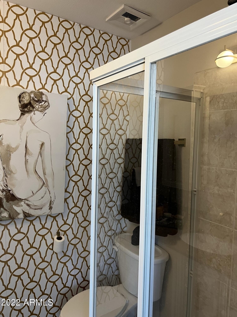 1273 E Maryland Avenue - Photo 38