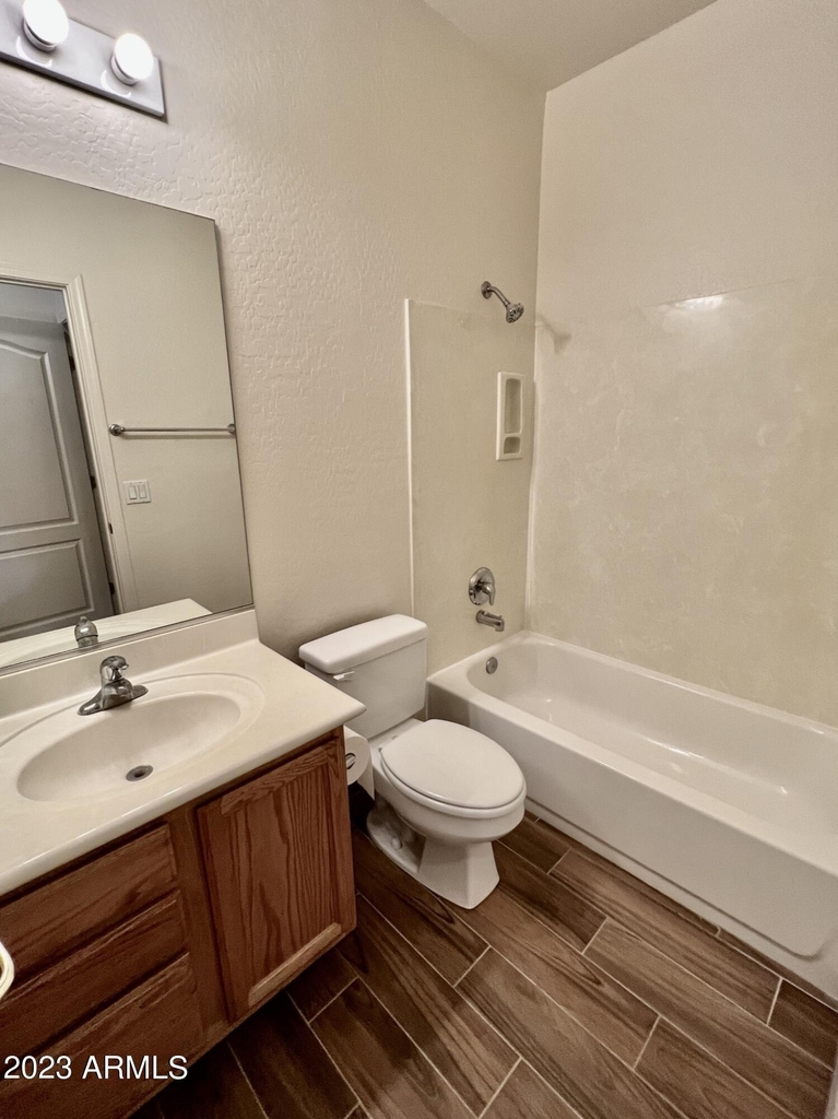 142 N Drexel Street - Photo 11