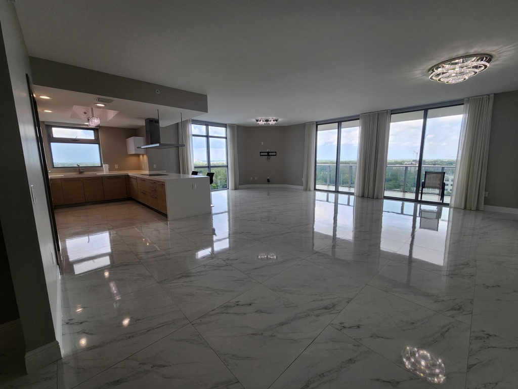 17301 Biscayne Boulevard - Photo 6