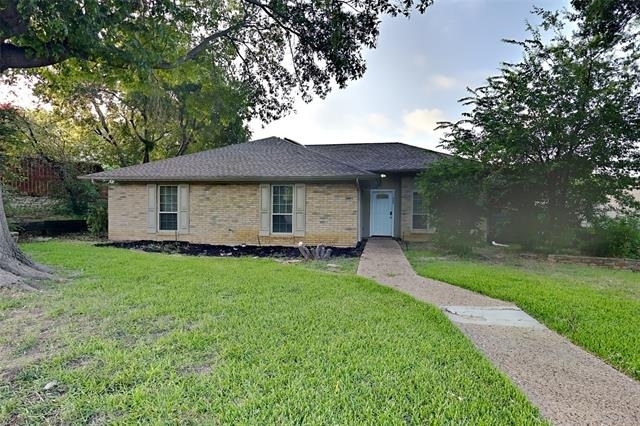 1608 Railhead Place - Photo 0