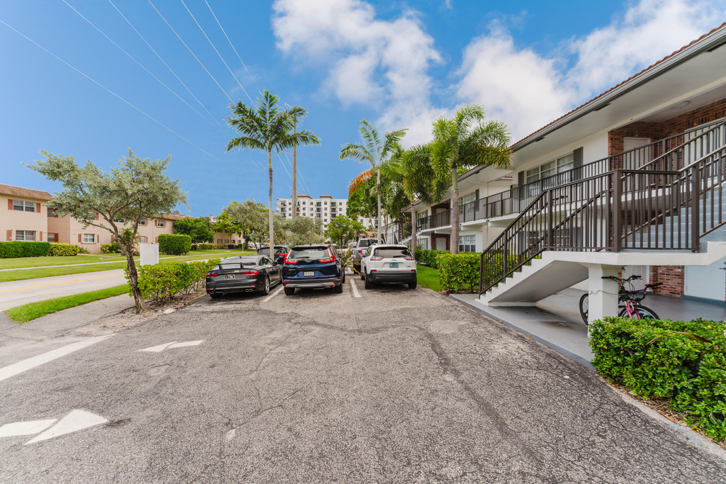 601 Sw 2nd Avenue - Photo 27