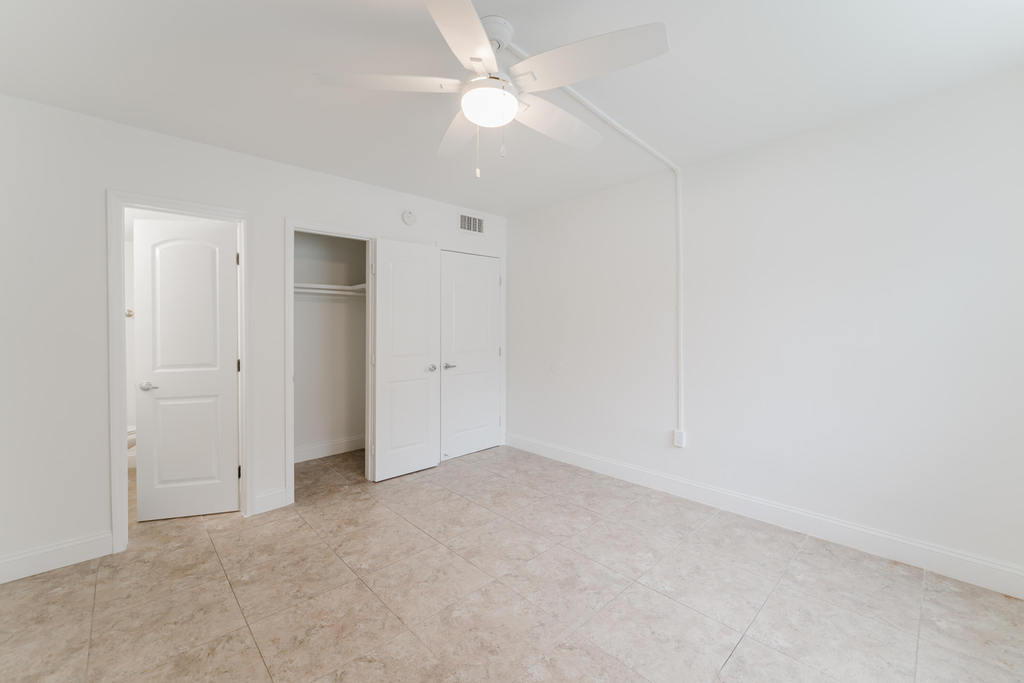 601 Sw 2nd Avenue - Photo 23