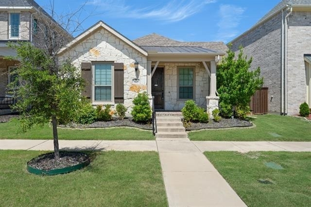 7849 Piedmont Avenue - Photo 0