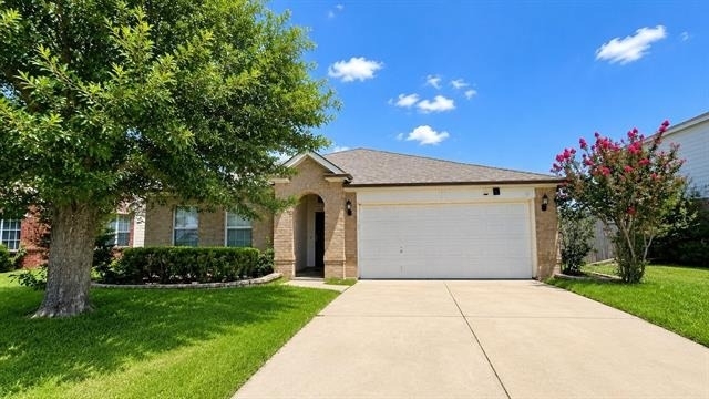 1407 Autumncrest Drive - Photo 0