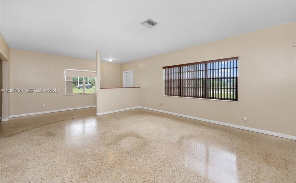 640 Sw 5th Avenue - Photo 7