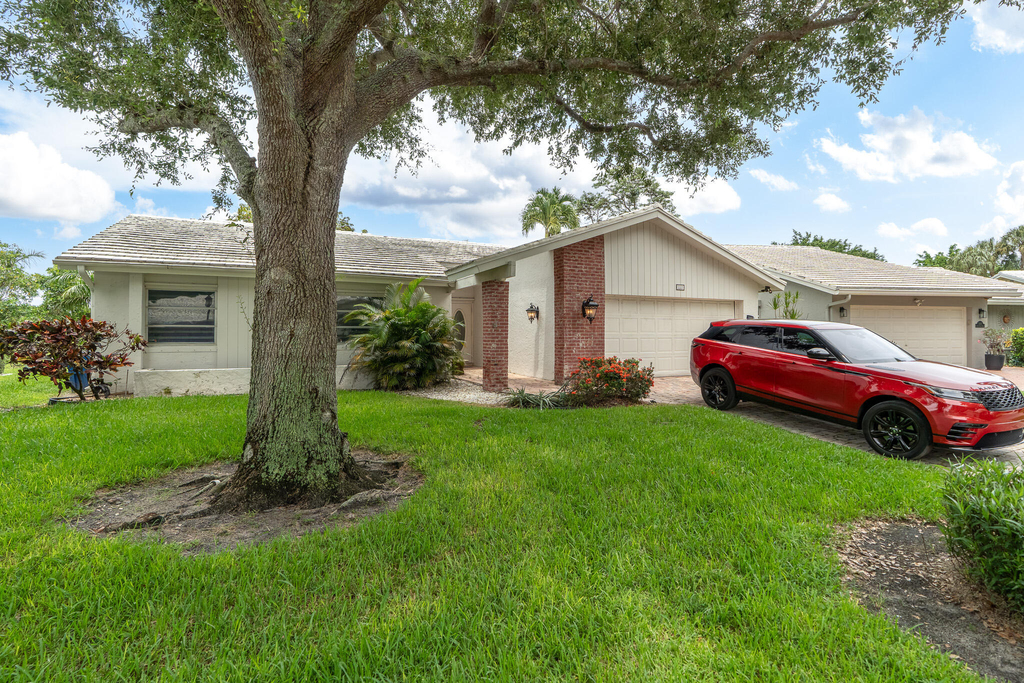 5557 N Cameo Drive N - Photo 27