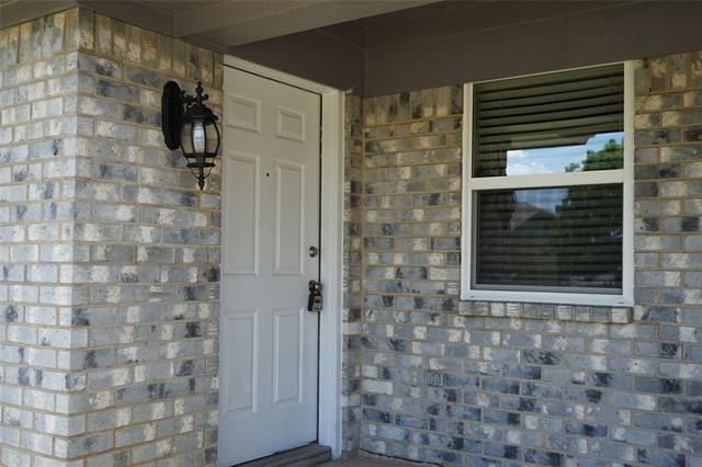 7729 Brandi Place - Photo 1