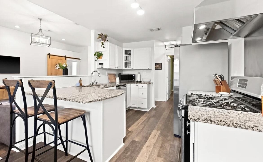3140 Le Conte Street - Photo 7