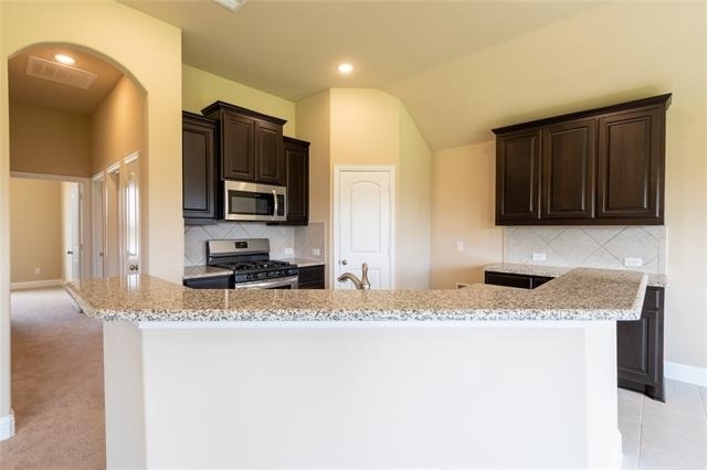 3014 Bobcat Drive - Photo 3