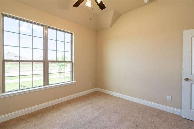3014 Bobcat Drive - Photo 11