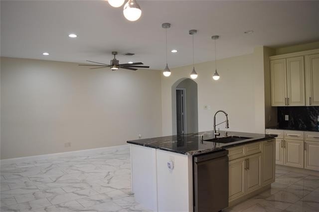 411 Paddock Lane - Photo 6