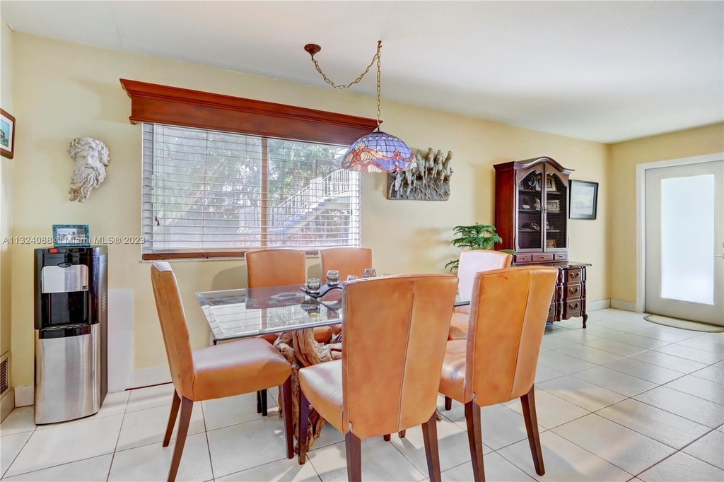 694 Brittany Park - Photo 8