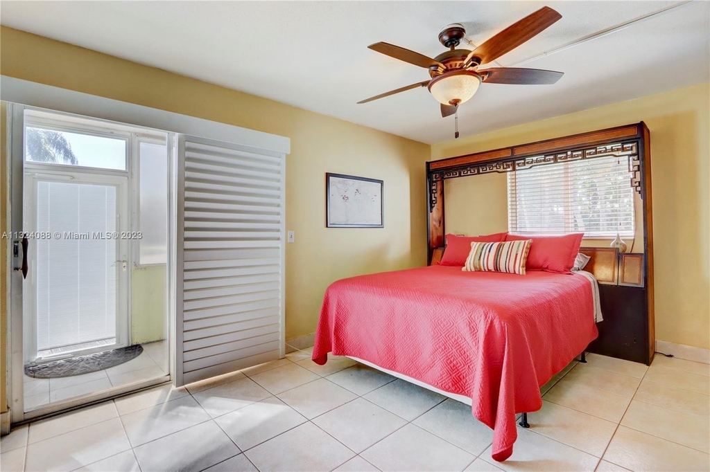 694 Brittany Park - Photo 11