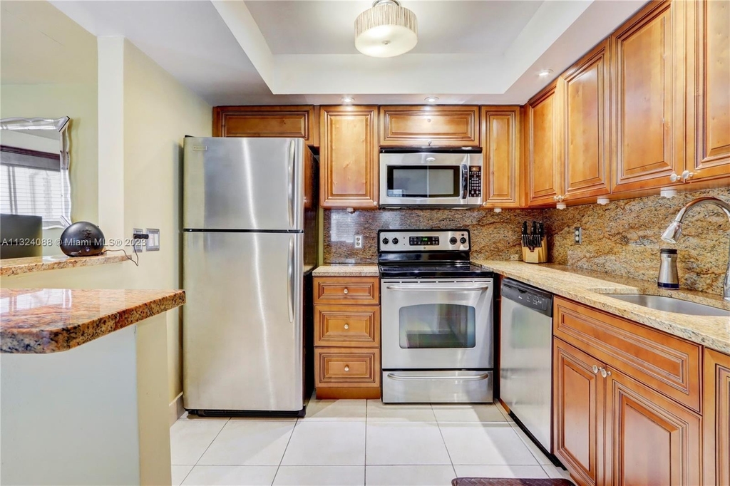 694 Brittany Park - Photo 0