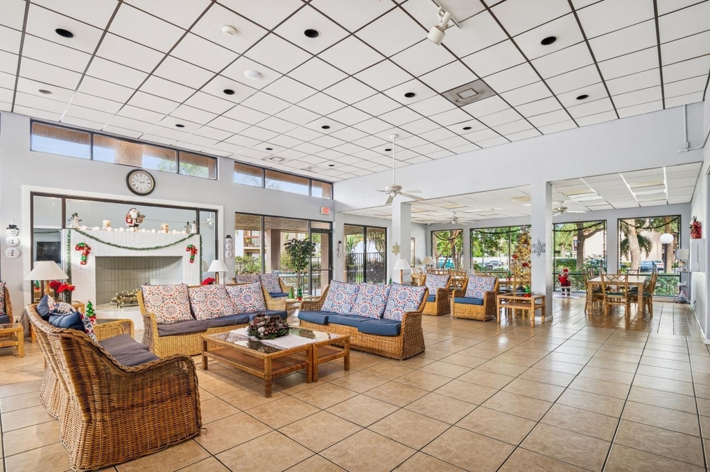 2249 Sw 15th Street - Photo 12