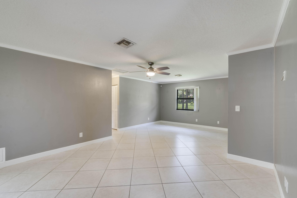 7107 181st Street N - Photo 10
