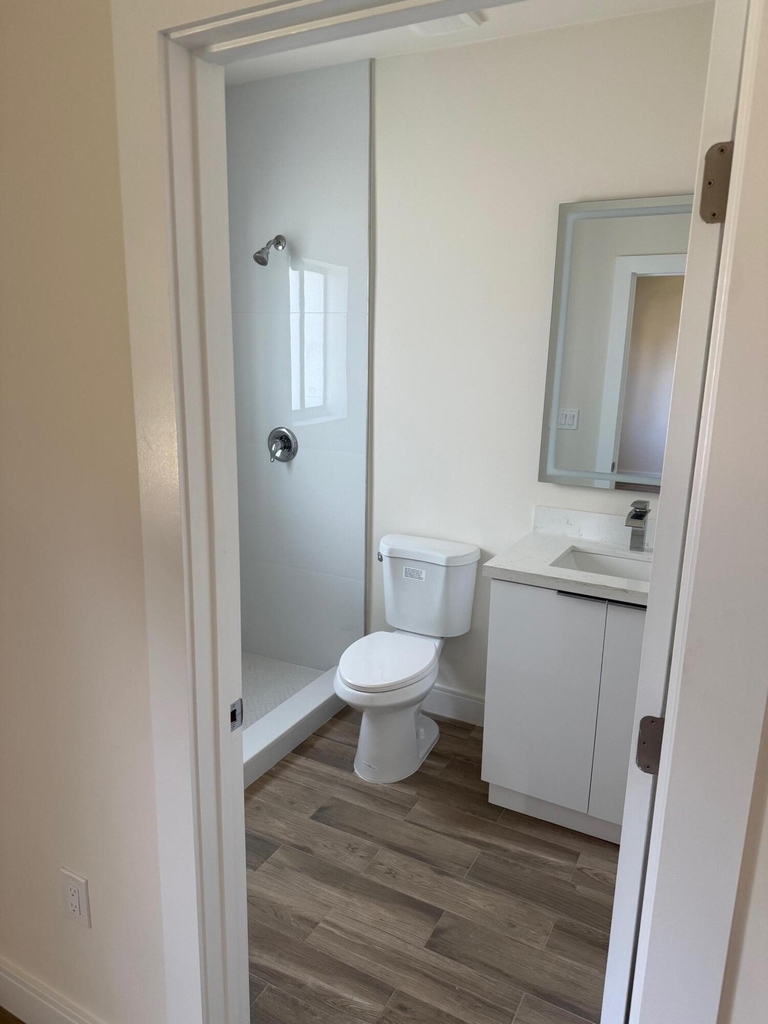 2999 Nw 9th Street - Photo 9