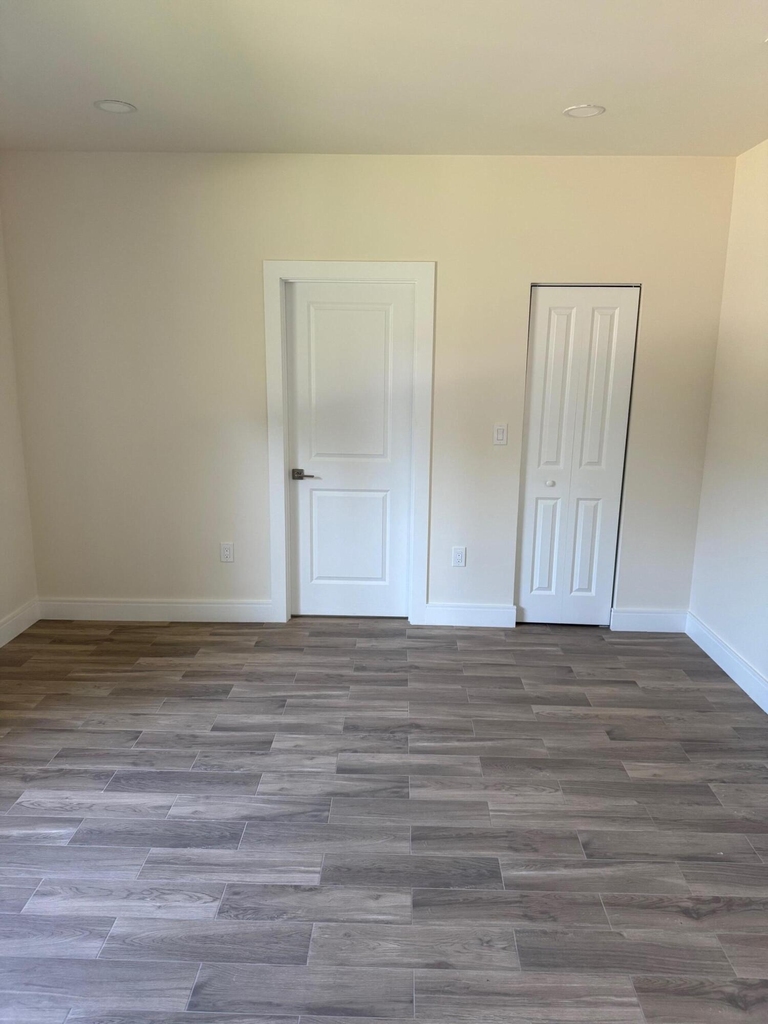 2999 Nw 9th Street - Photo 6