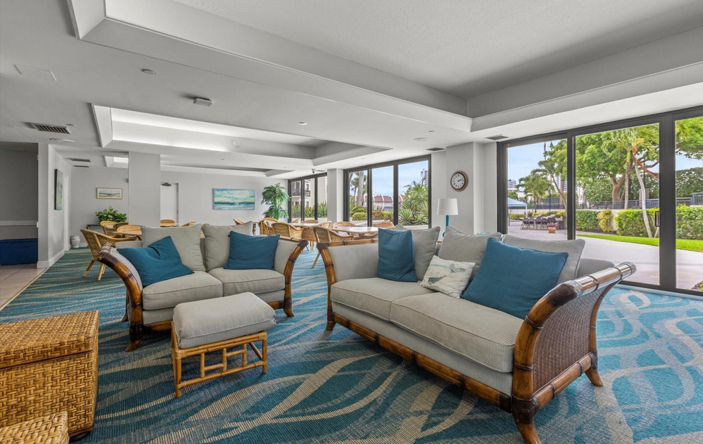 2900 Ne 14th Street Causeway - Photo 8