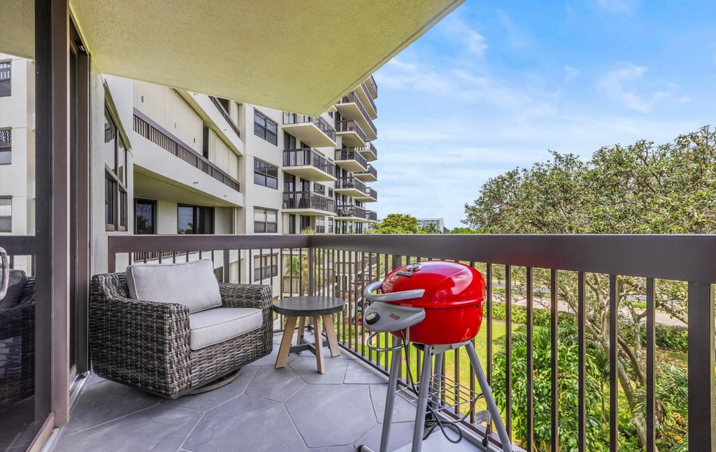 2900 Ne 14th Street Causeway - Photo 24