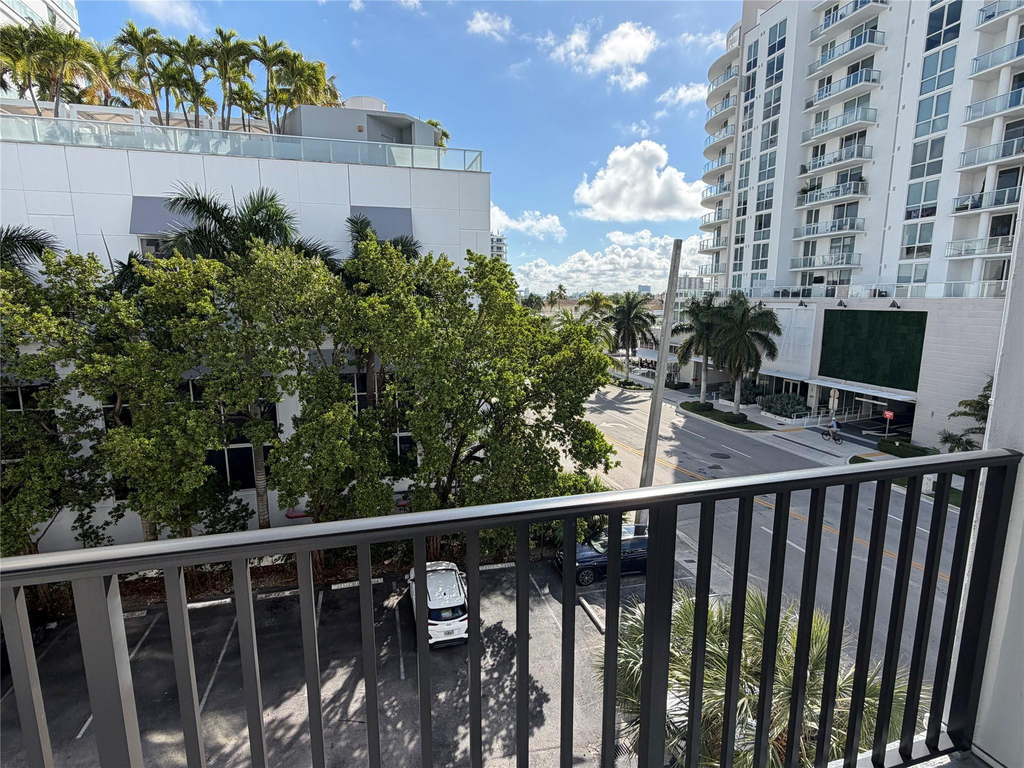 3000 Riomar Street - Photo 15