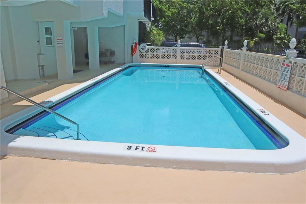 3000 Riomar Street - Photo 11