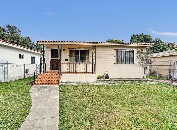 831 Nw 21st Court - Photo 0