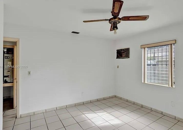 831 Nw 21st Court - Photo 6