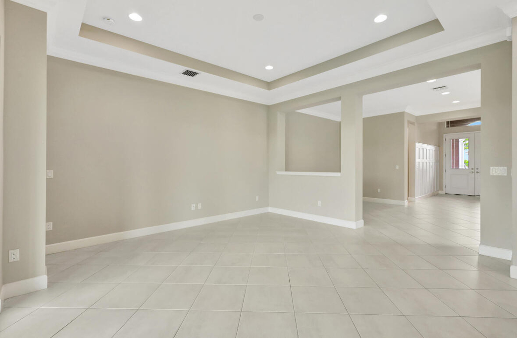 15684 Goldfinch Circle - Photo 2
