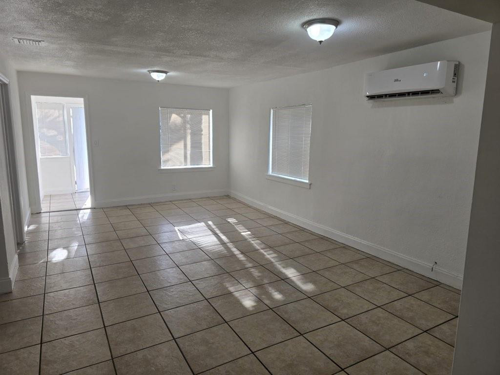 5431 Nw 30th Avenue - Photo 4