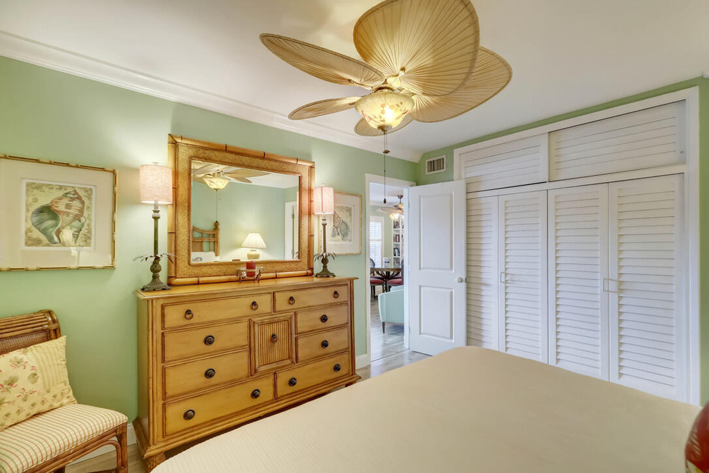 815 Middle River Drive - Photo 10