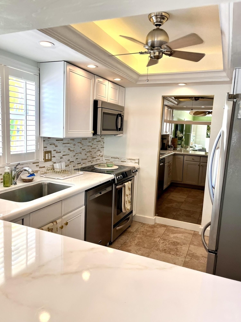 815 Middle River Drive - Photo 15
