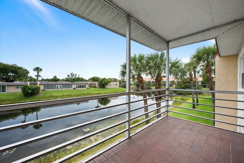 190 Lake Evelyn Drive - Photo 15