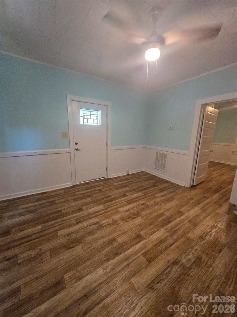 1211 N Main Street - Photo 2