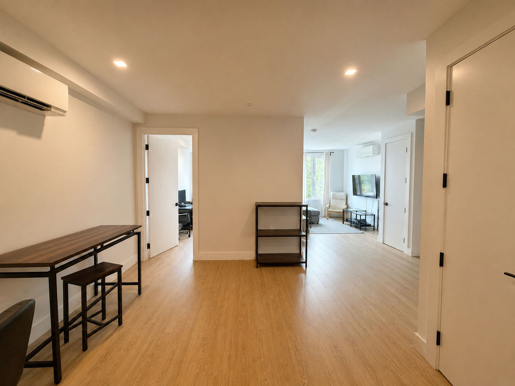 1351 Brooklyn Avenue - Photo 7