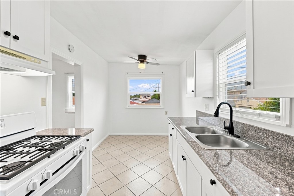 219 W Riggin - Photo 15
