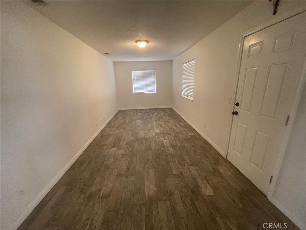 11164 White Road - Photo 5