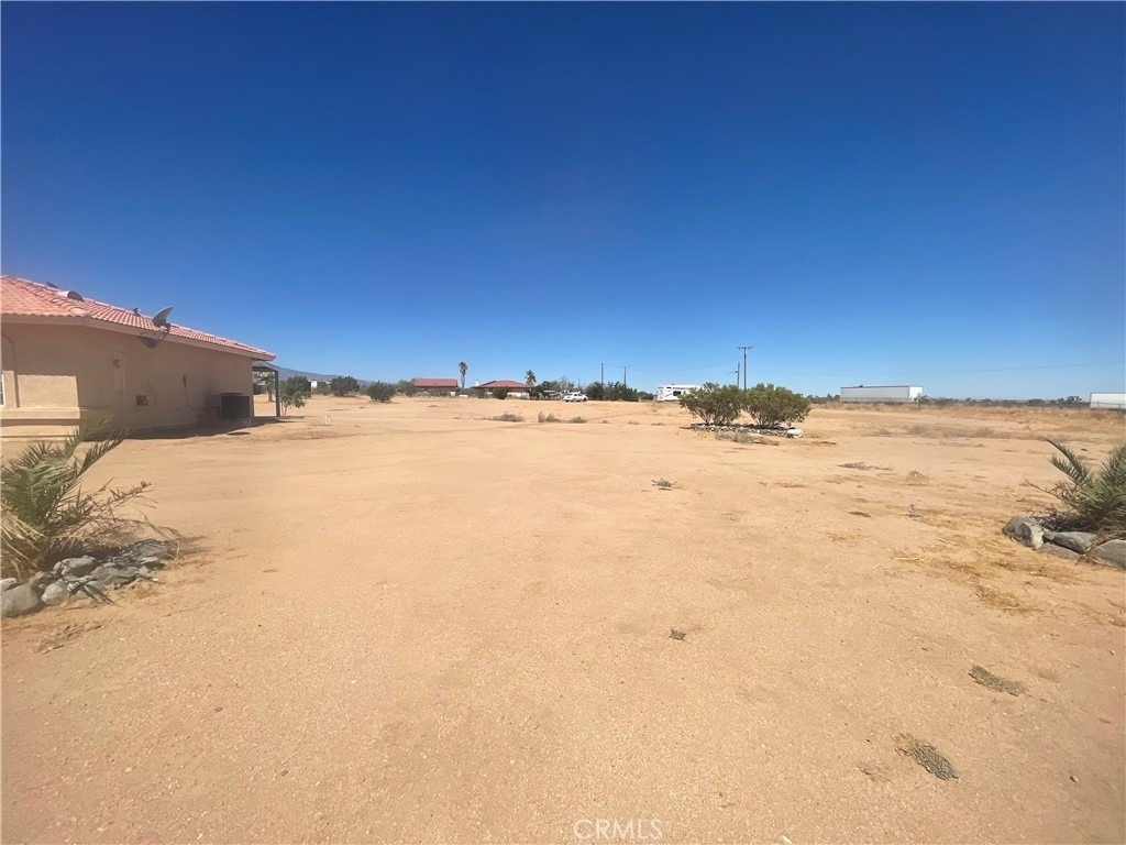 11164 White Road - Photo 38