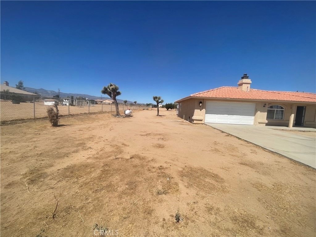 11164 White Road - Photo 39