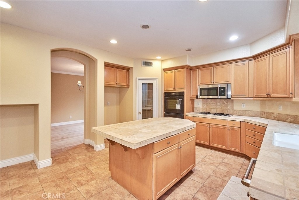 7238 San Carmela Court - Photo 11