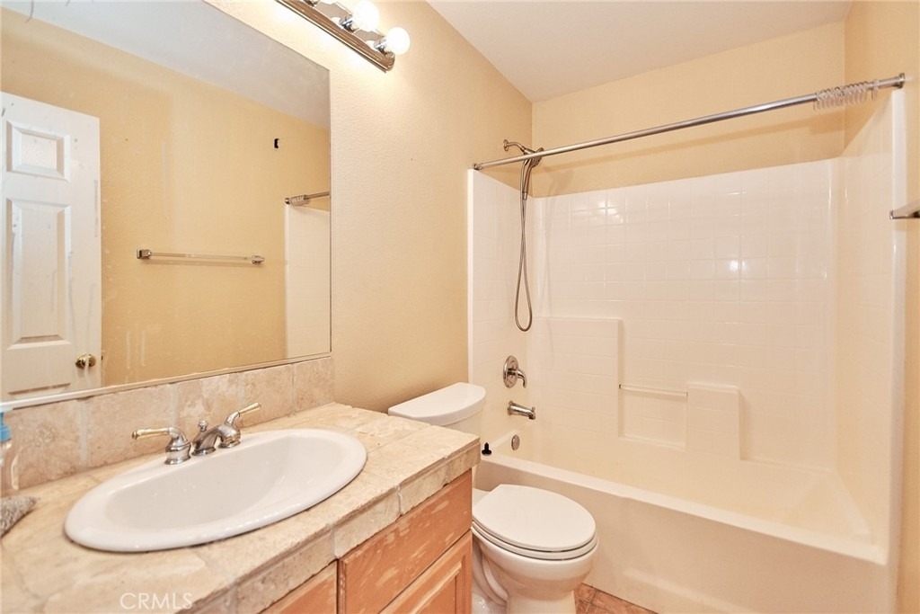 7238 San Carmela Court - Photo 18