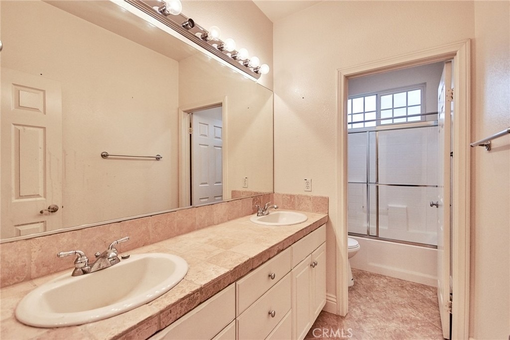 7238 San Carmela Court - Photo 37