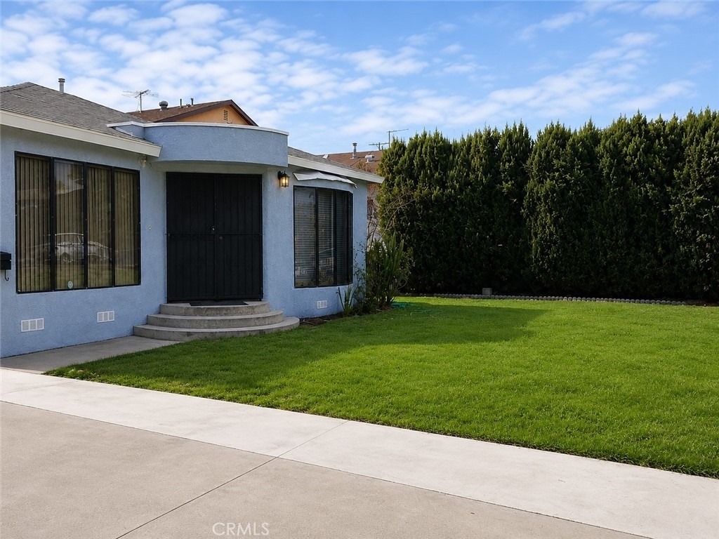 4206 Hatfield - Photo 1