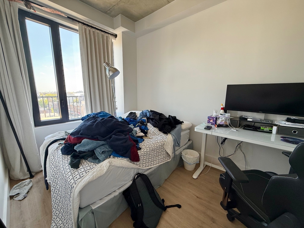 815 Flatbush Avenue - Photo 1
