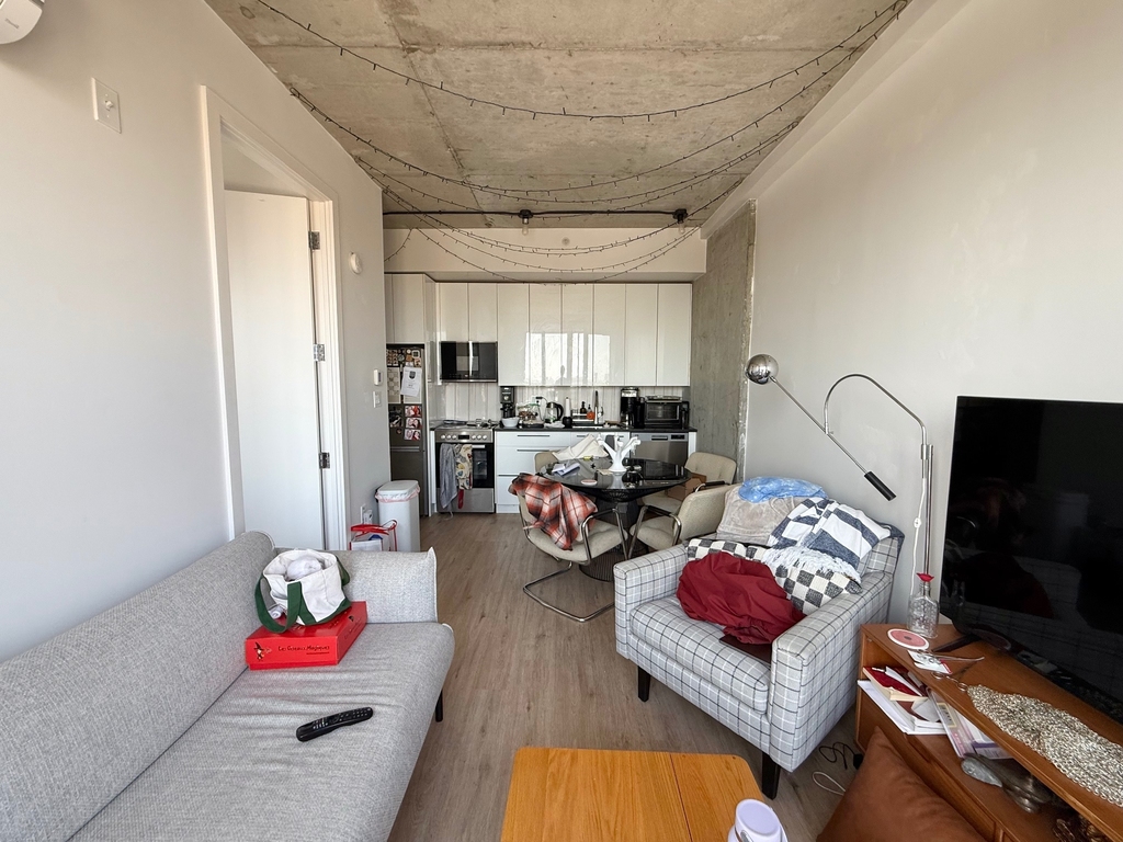 815 Flatbush Avenue - Photo 6