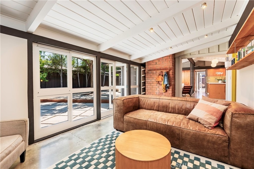 3257 Karen - Photo 15