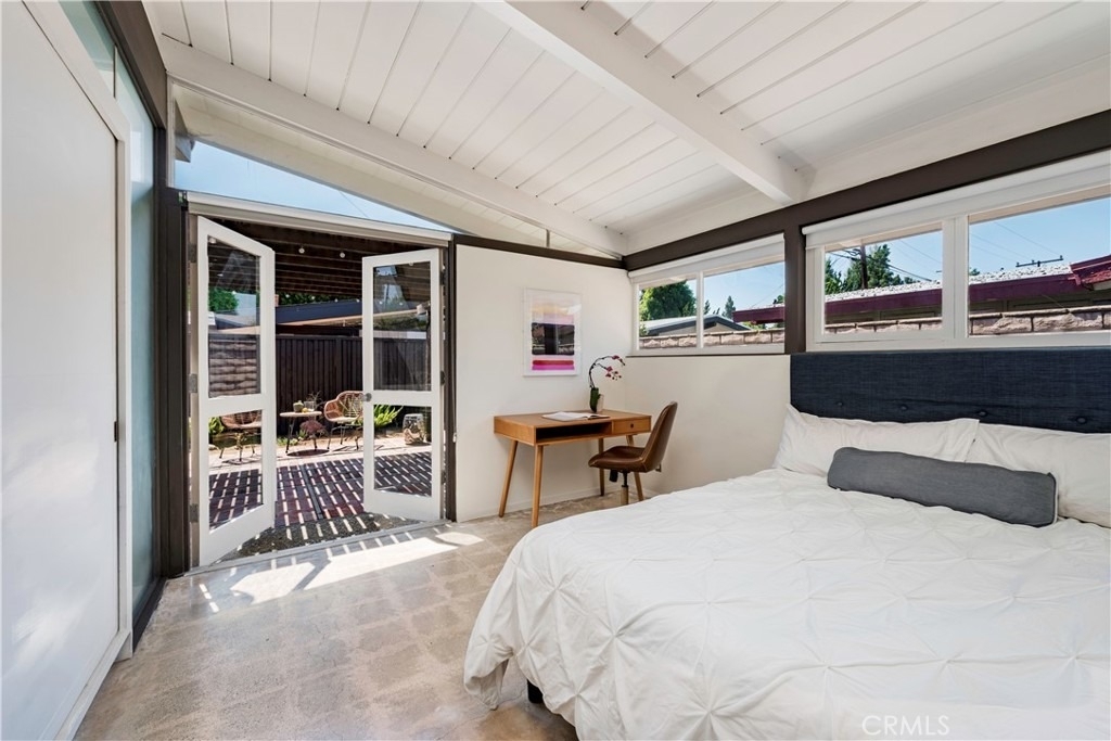 3257 Karen - Photo 20