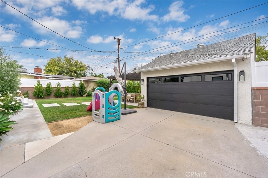3220 Iroquois Ave. - Photo 34